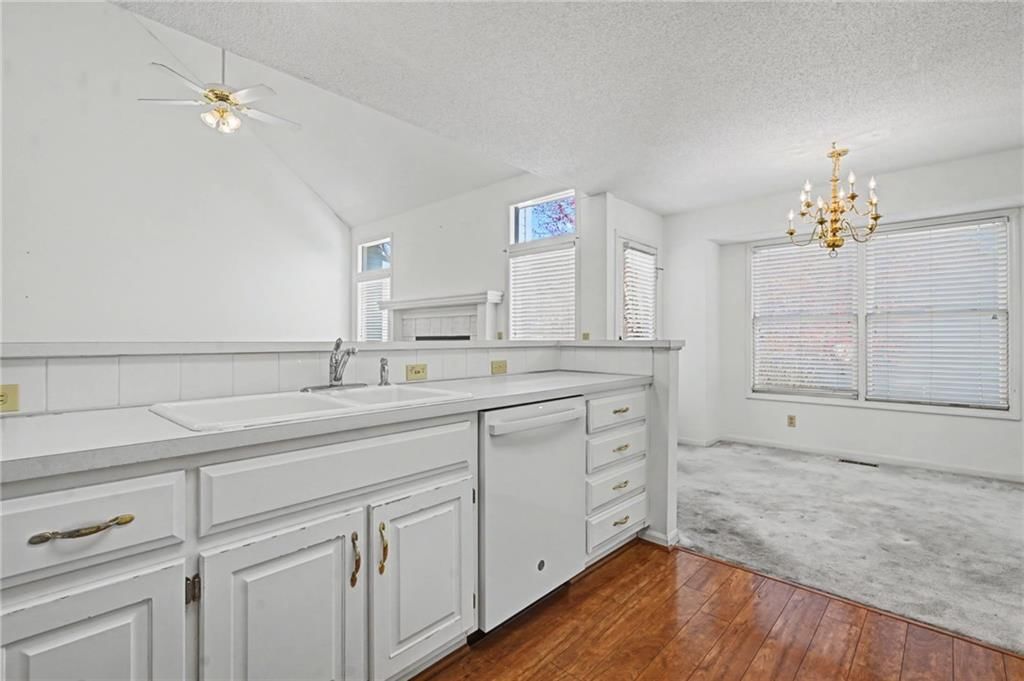 6817 W 156th Terrace — photo 9