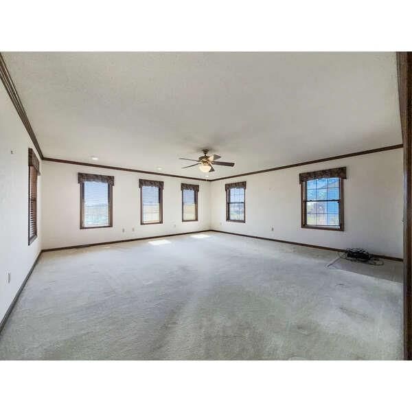 1405 High Drive — photo 3
