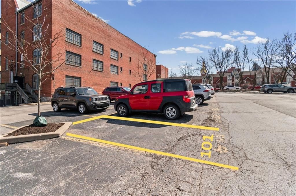 925 Washington Street — photo 20