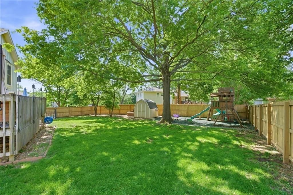 15109 W 122nd Terrace — photo 26