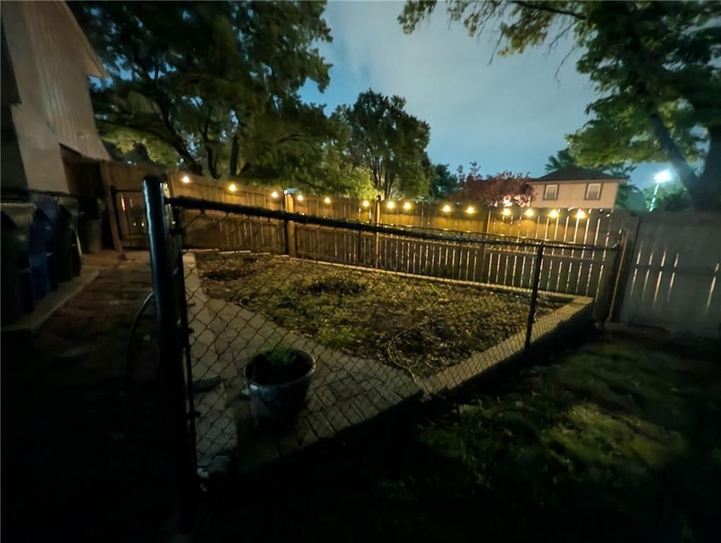 15109 W 122nd Terrace — photo 35