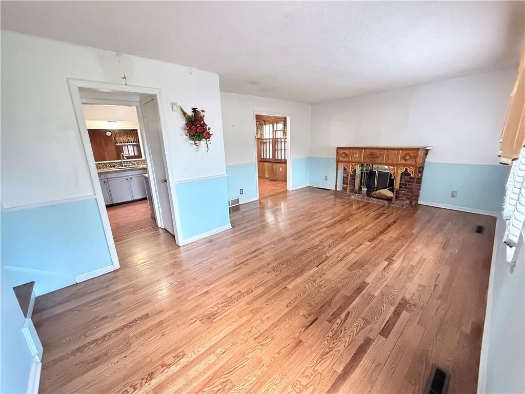 4942 N College Avenue — photo 4