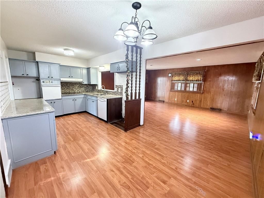 4942 N College Avenue — photo 7