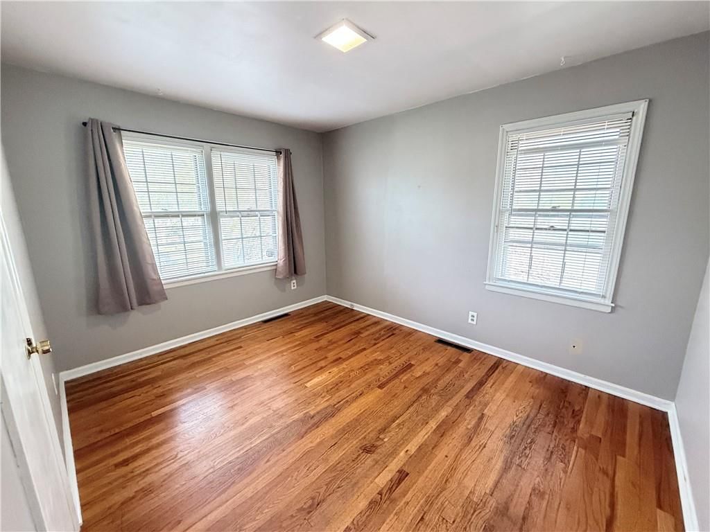 4942 N College Avenue — photo 14