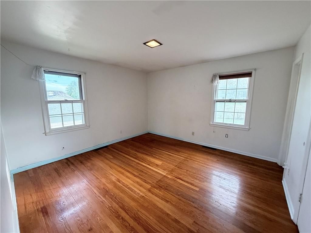 4942 N College Avenue — photo 15