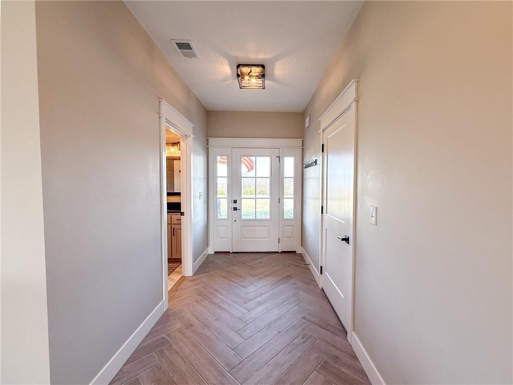 532 NW Aa Highway — photo 4