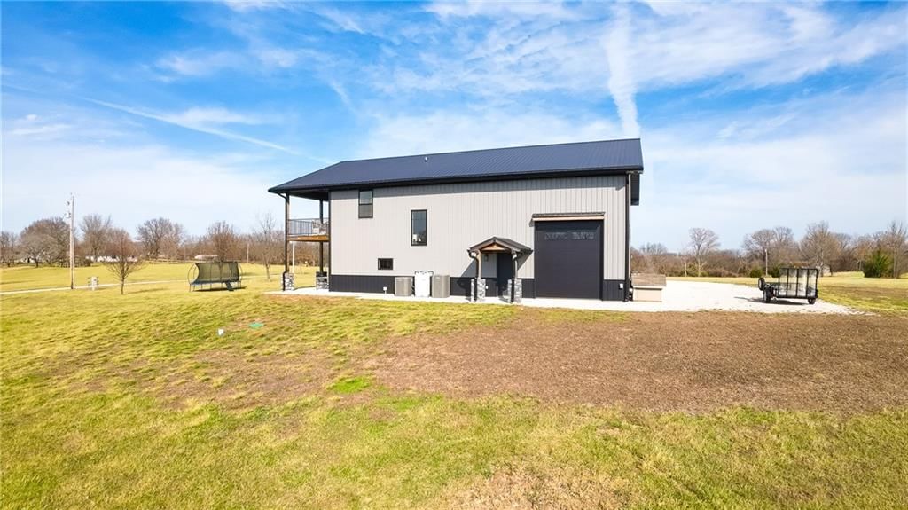 532 NW Aa Highway — photo 51