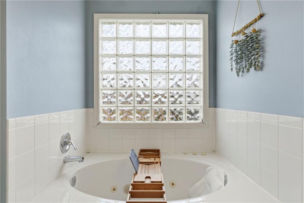 3716 NW Anchor Court — photo 13