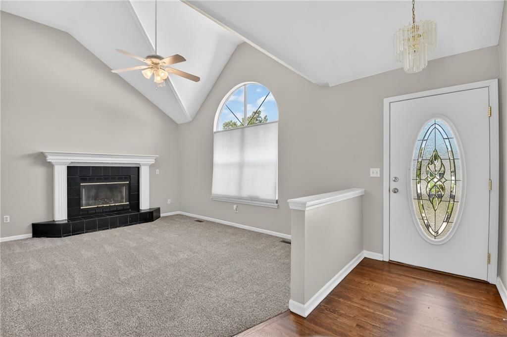 605 Oak Drive — photo 3