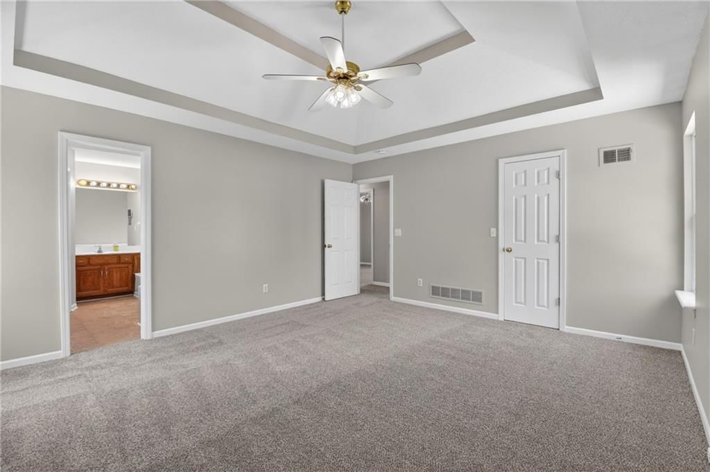 605 Oak Drive — photo 13