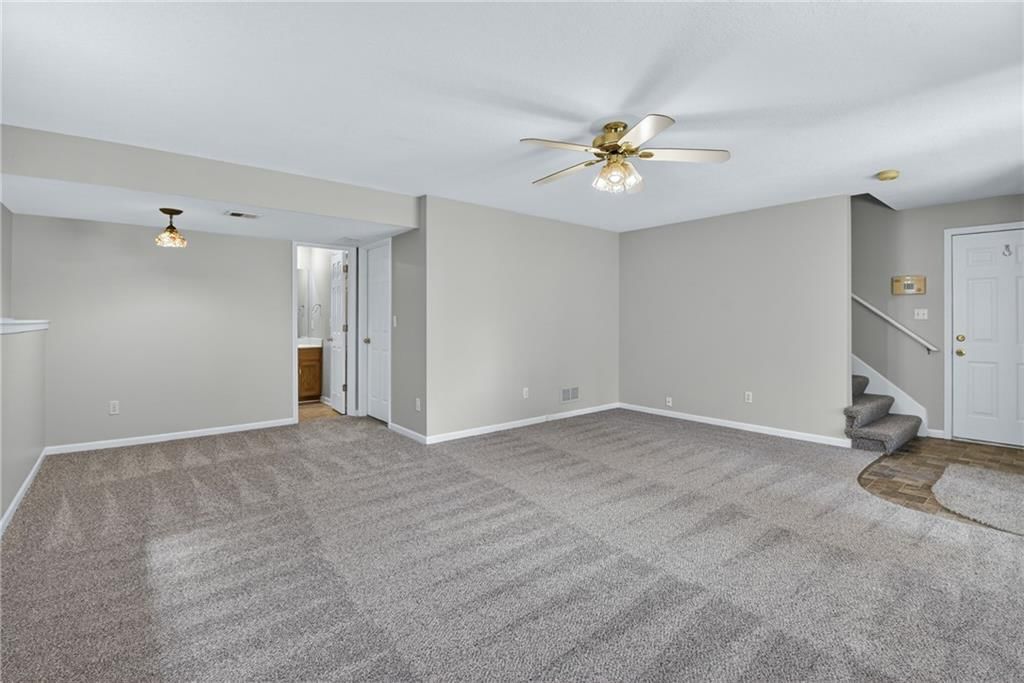 605 Oak Drive — photo 25
