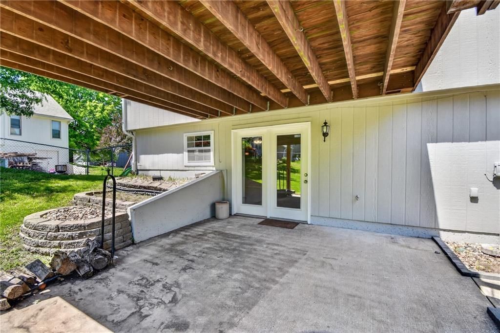 605 Oak Drive — photo 28