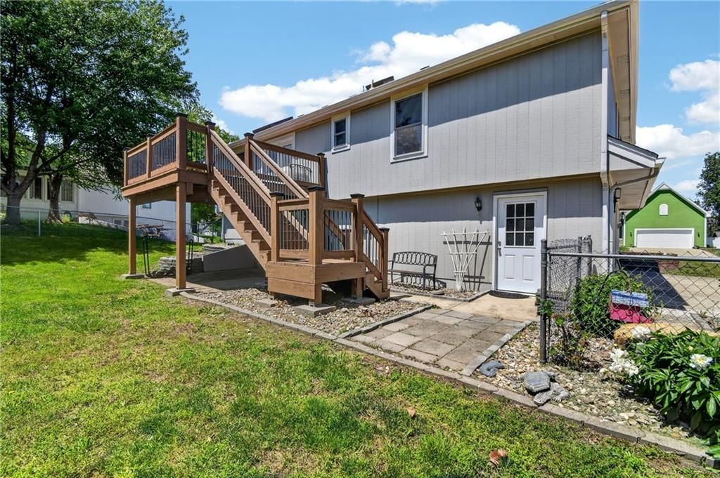 605 Oak Drive — photo 33