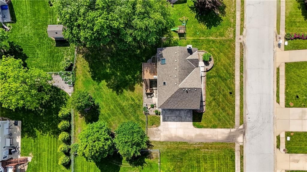 605 Oak Drive — photo 35