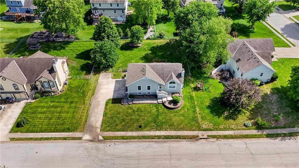 605 Oak Drive — photo 37