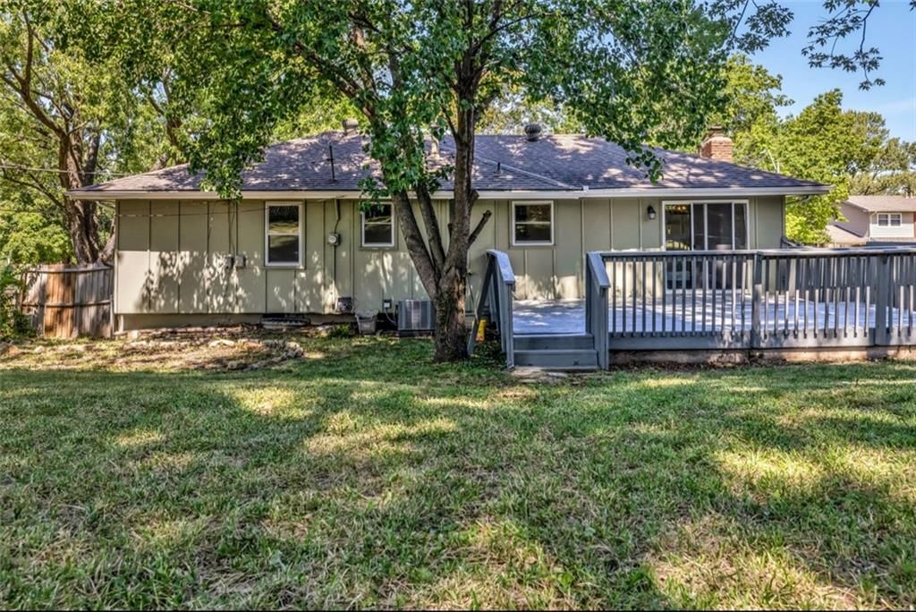 7413 Loma Vista Drive — photo 22
