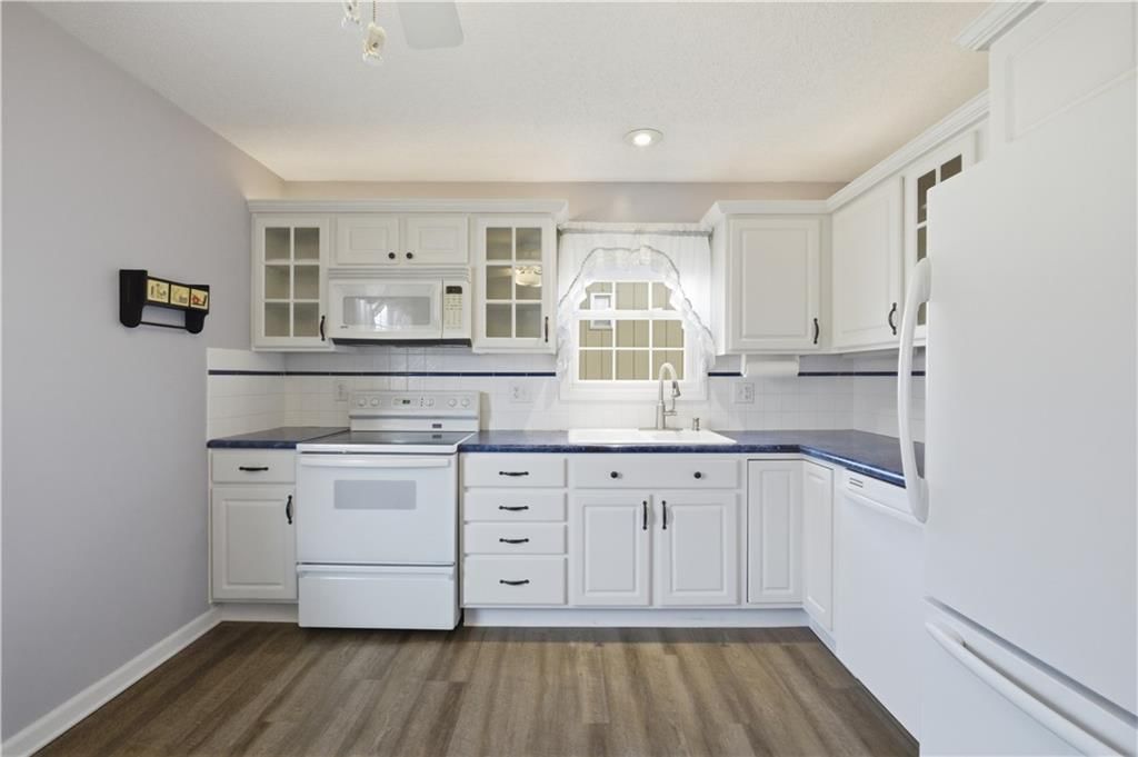 5403 Hazen Avenue — photo 9