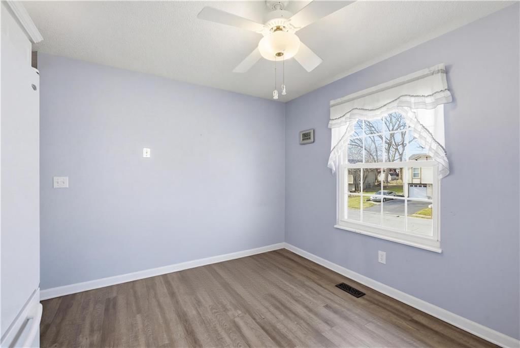 5403 Hazen Avenue — photo 11