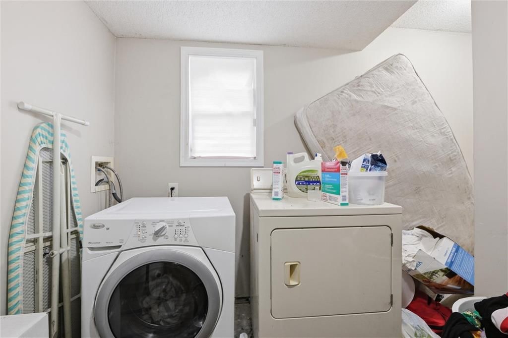 8953 Ann Avenue — photo 44