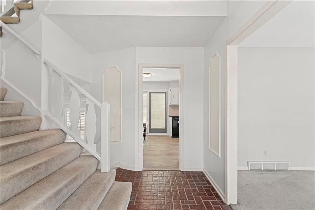 11618 Cherry Street — photo 4