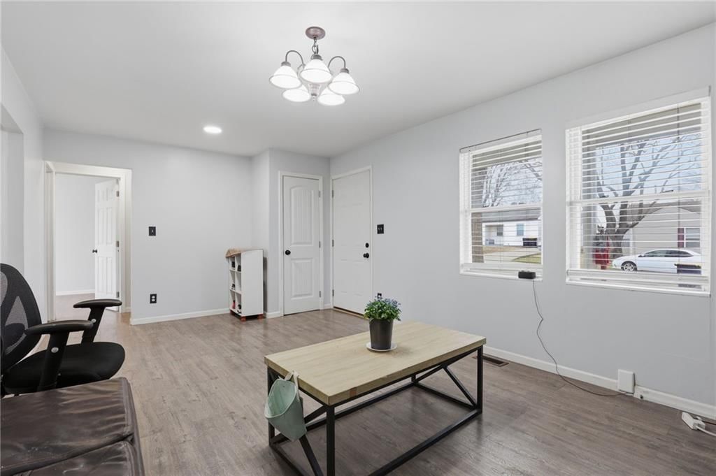 1224 NE 43rd Terrace — photo 5