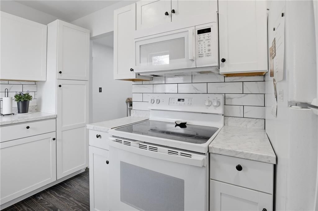 1224 NE 43rd Terrace — photo 9