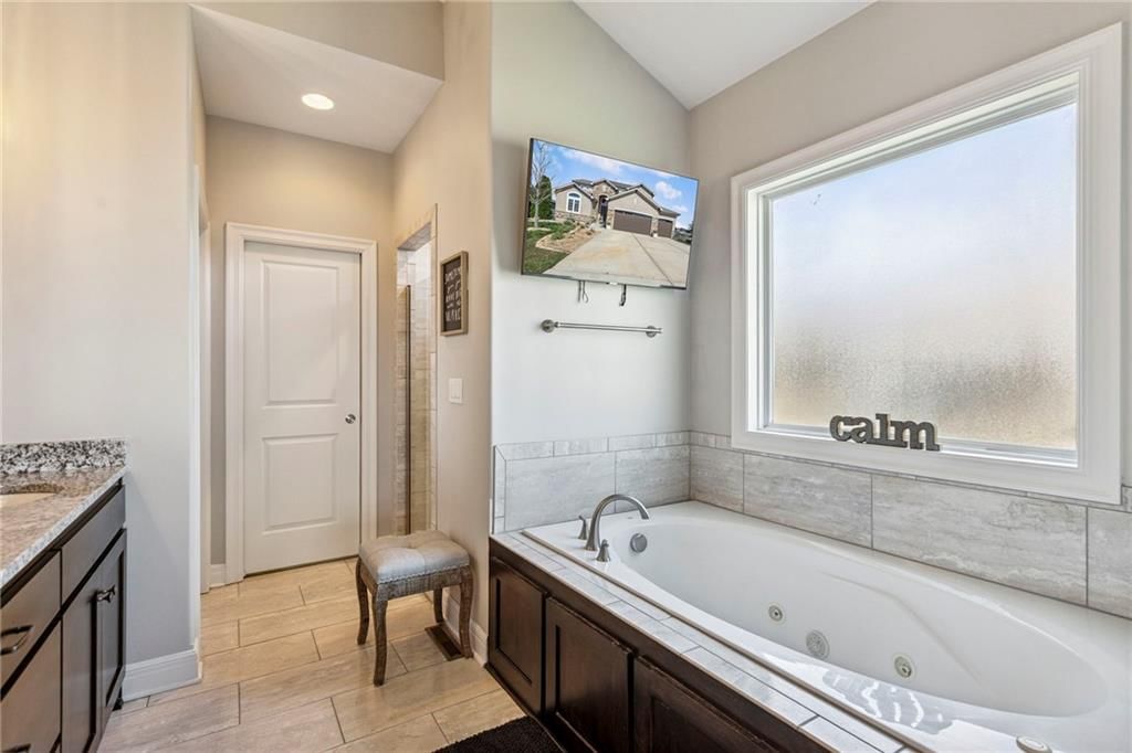 1401 Spurlock Cove — photo 32