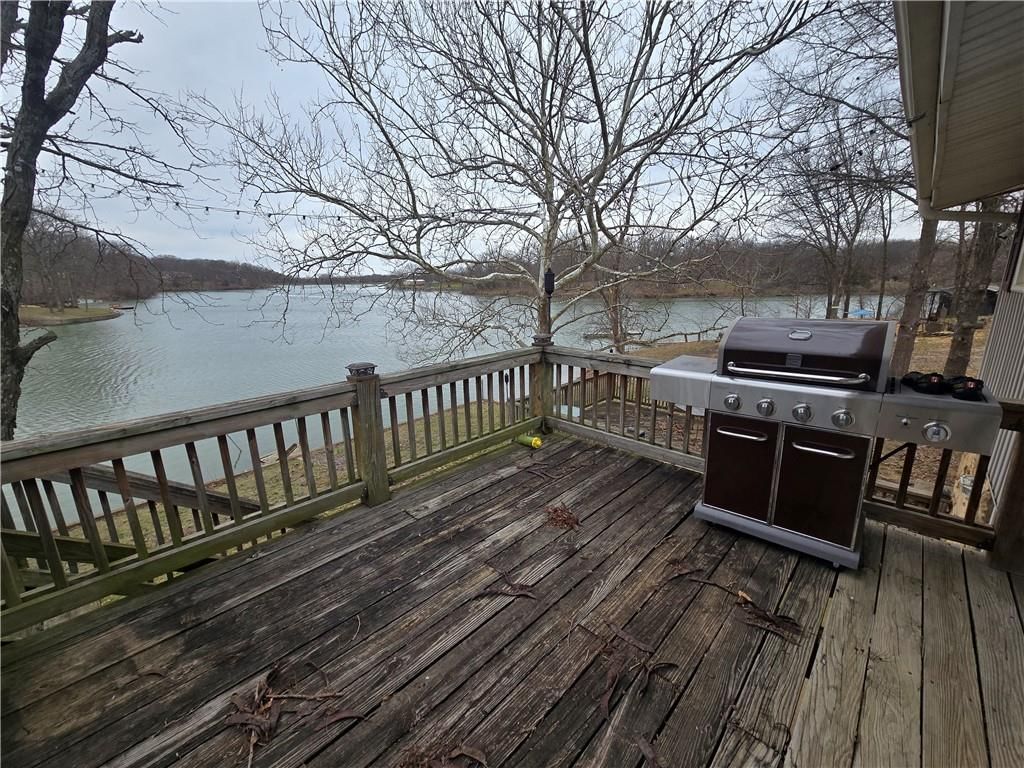 1334 Lakeview N Drive — photo 17