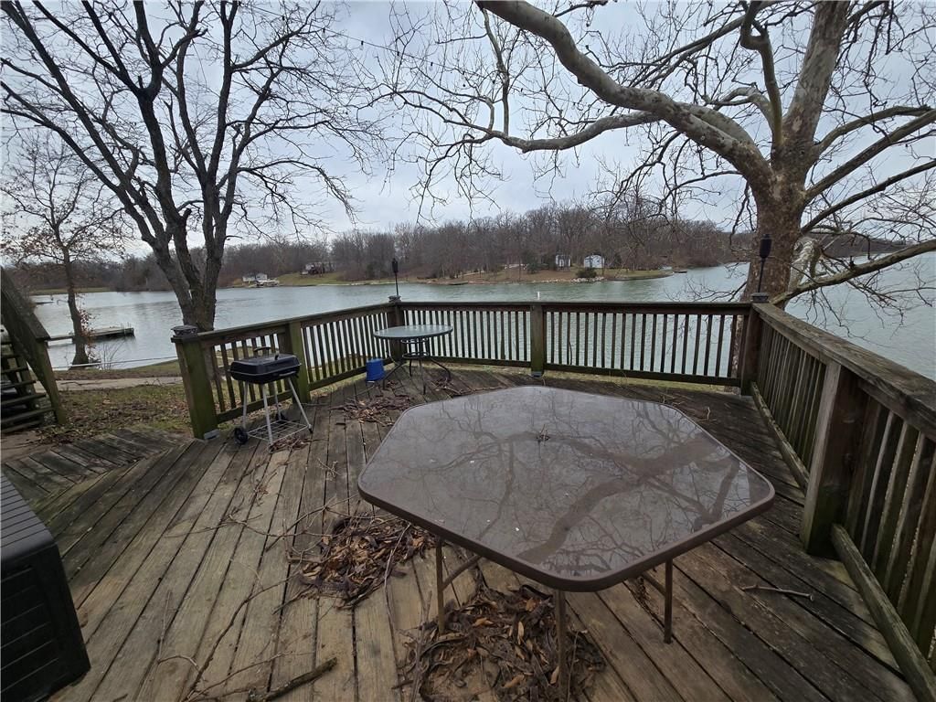 1334 Lakeview N Drive — photo 19
