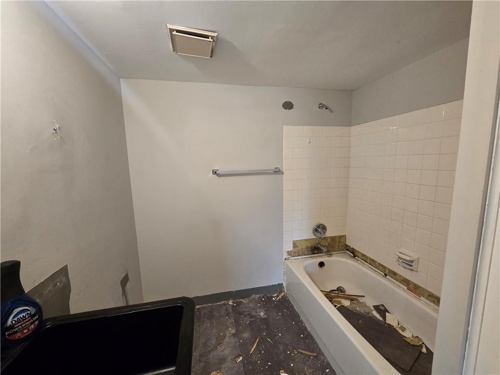 1334 Lakeview N Drive — photo 25