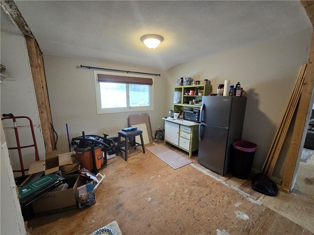 1334 Lakeview N Drive — photo 27