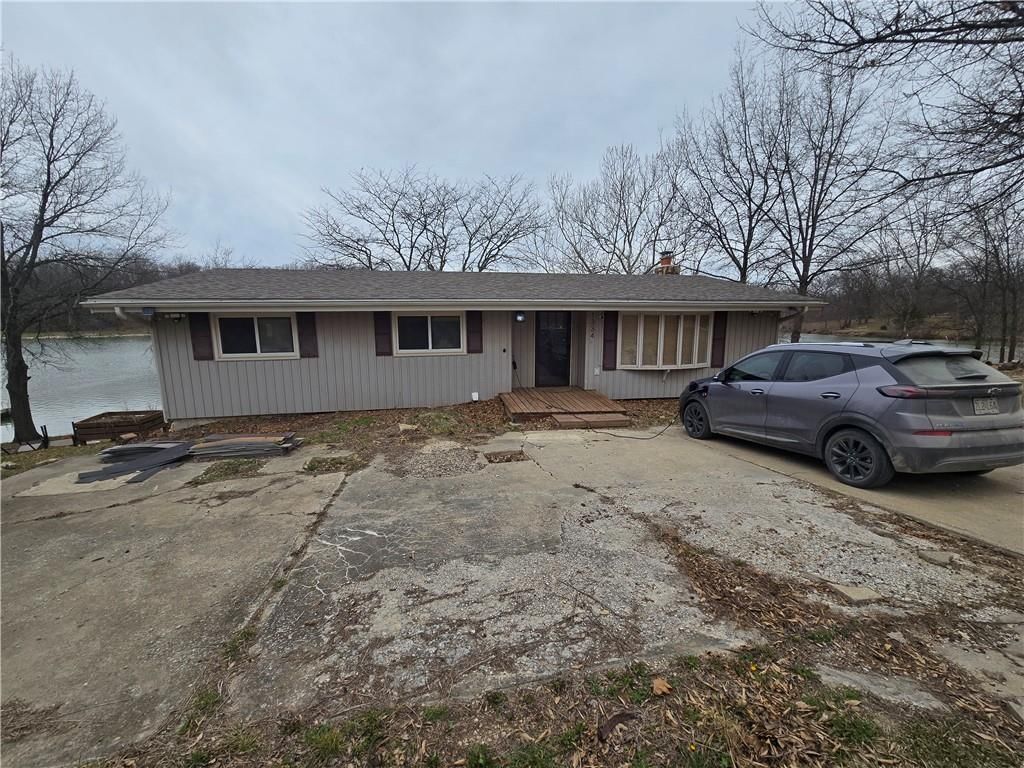 1334 Lakeview N Drive — photo 33