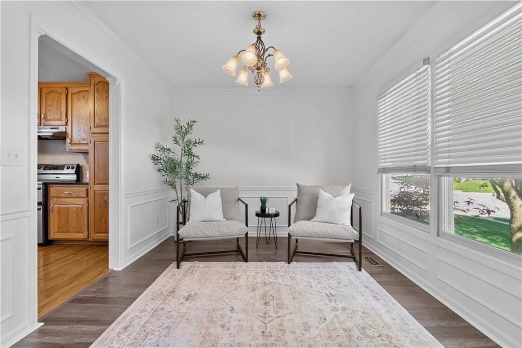 705 Hawthorne Drive — photo 8