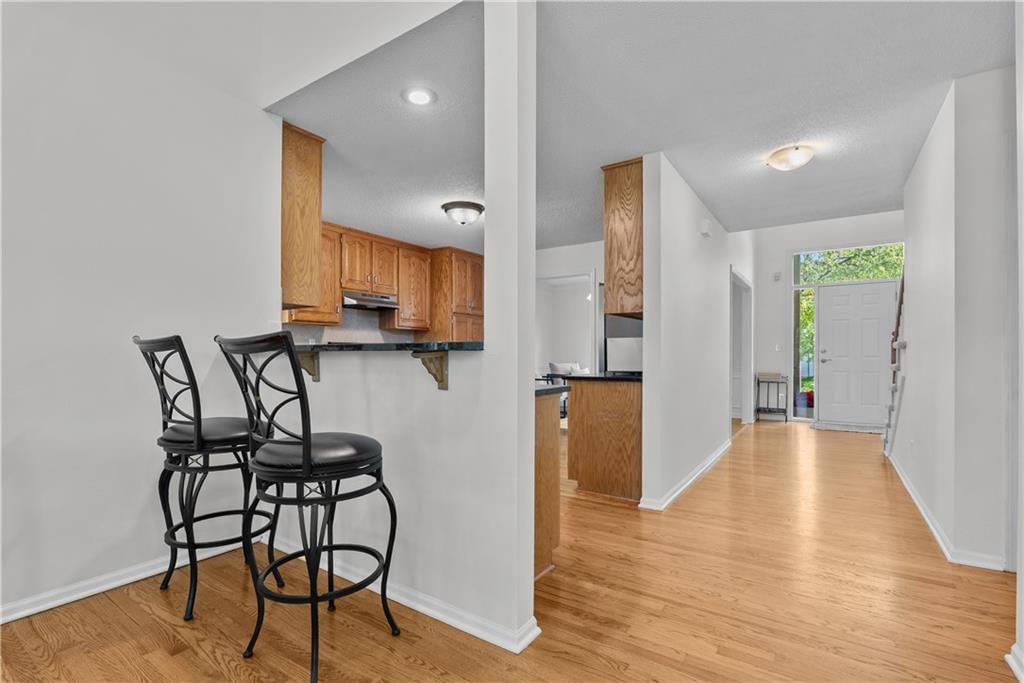 705 Hawthorne Drive — photo 16