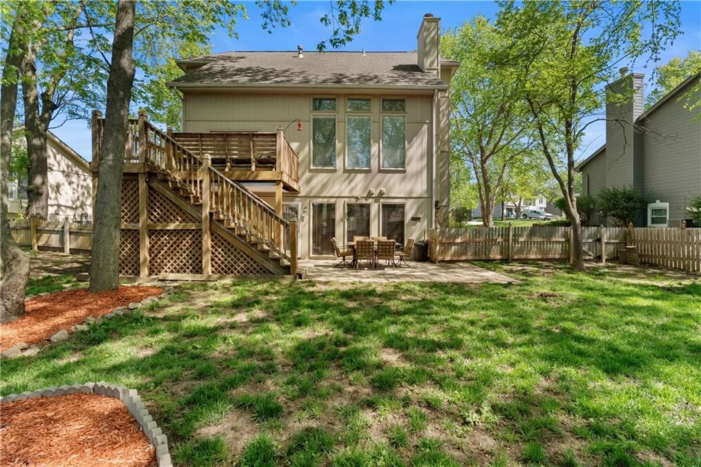 705 Hawthorne Drive — photo 47