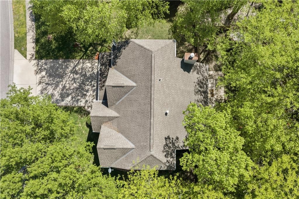 705 Hawthorne Drive — photo 51