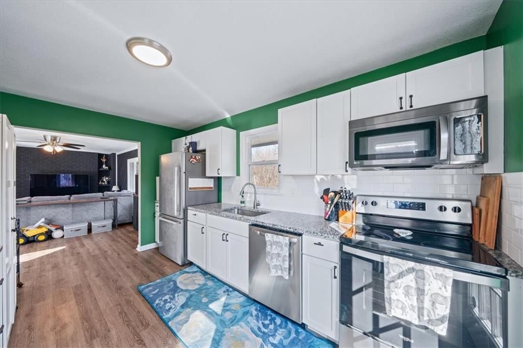 8008 Parkview Avenue — photo 14