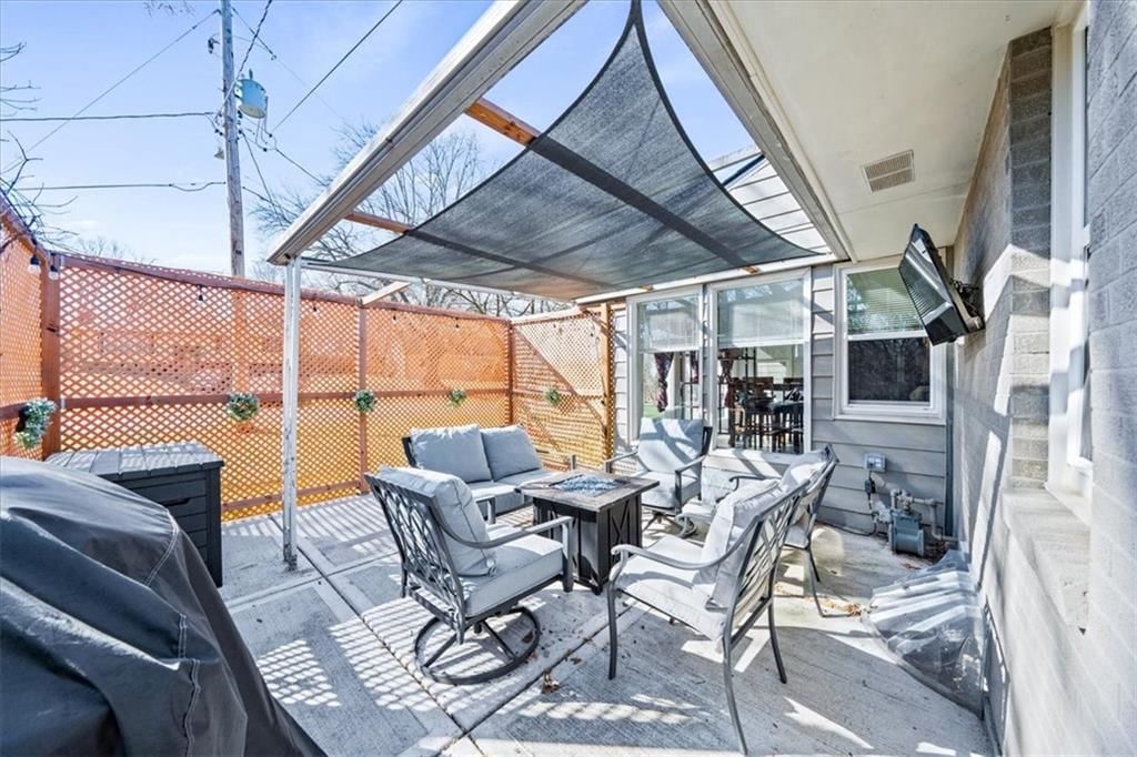 8008 Parkview Avenue — photo 25