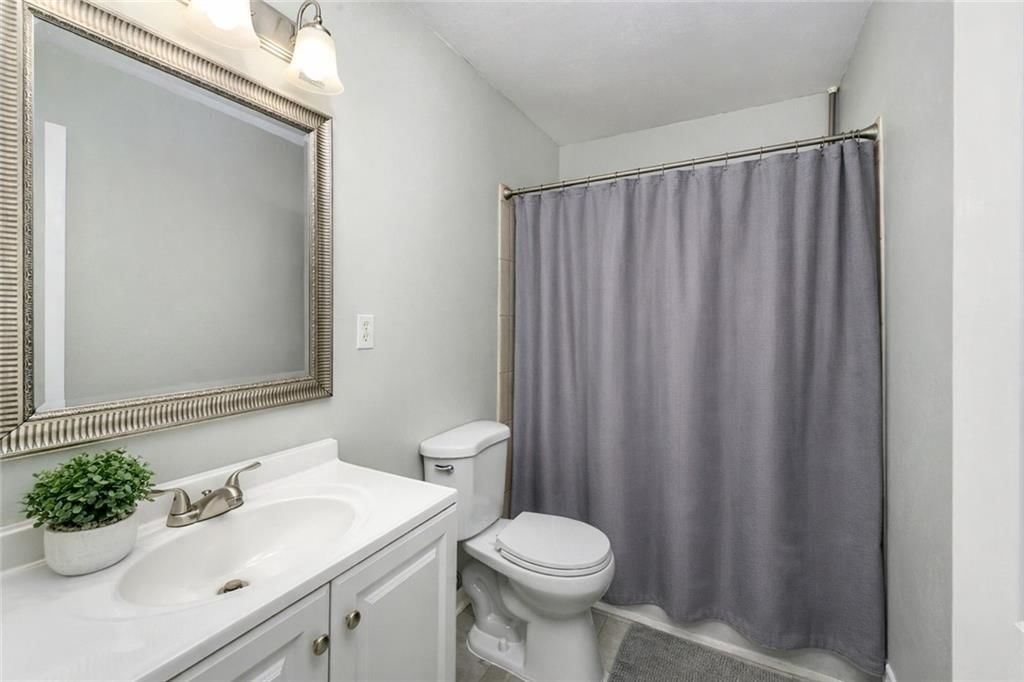 6411 Harvard Avenue — photo 12