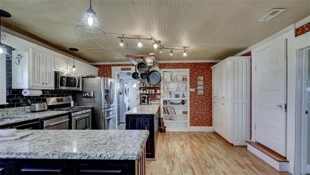 3617 SW Center Road — photo 15