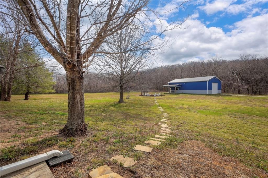 811 N 900th Road — photo 36