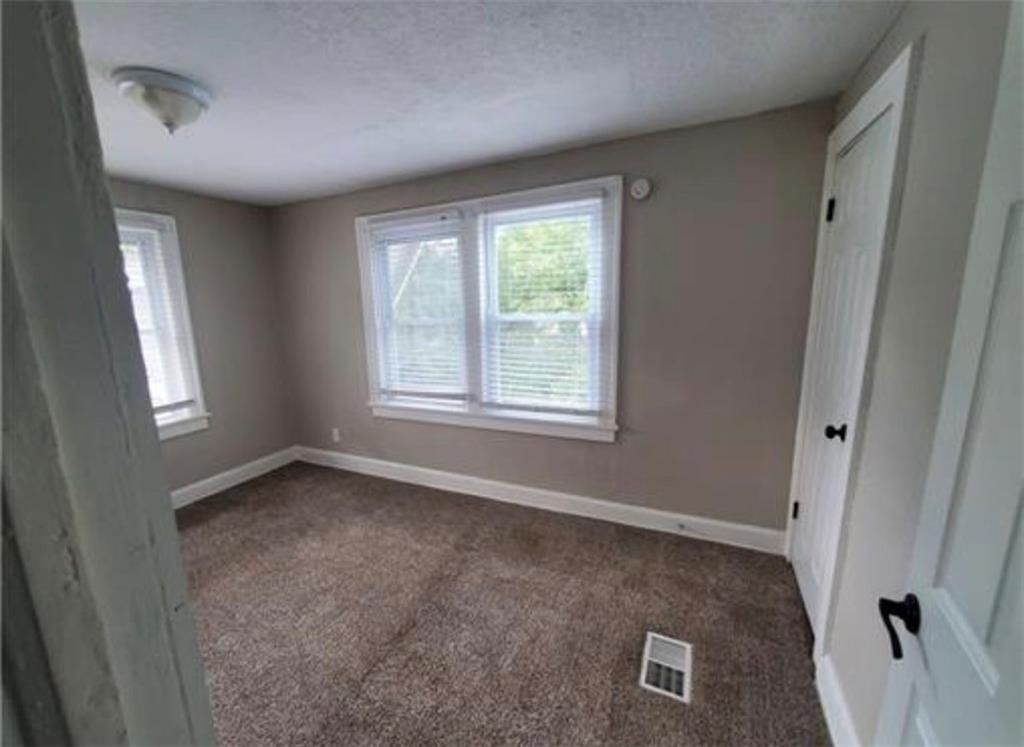 5334 Euclid Avenue — photo 12