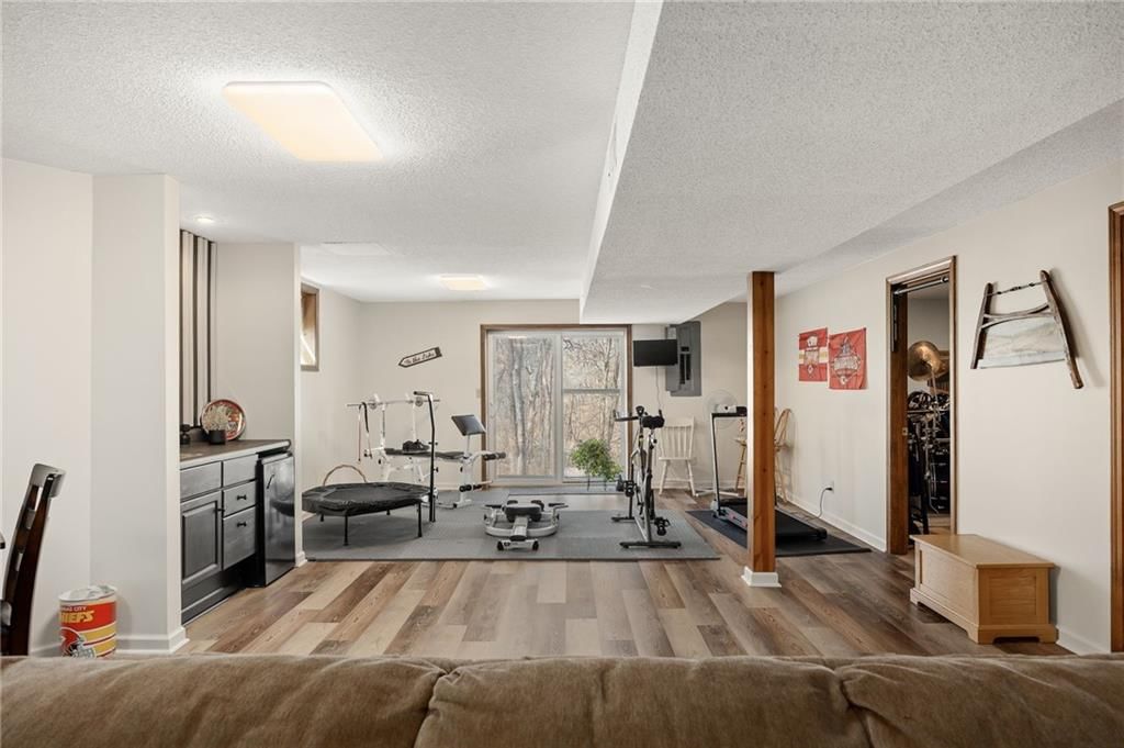 9733 Hwy 190 Highway — photo 44