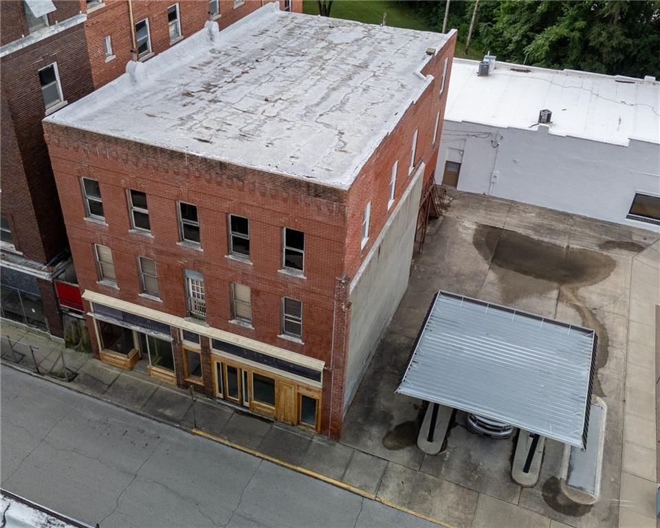 215 South Street — photo 3