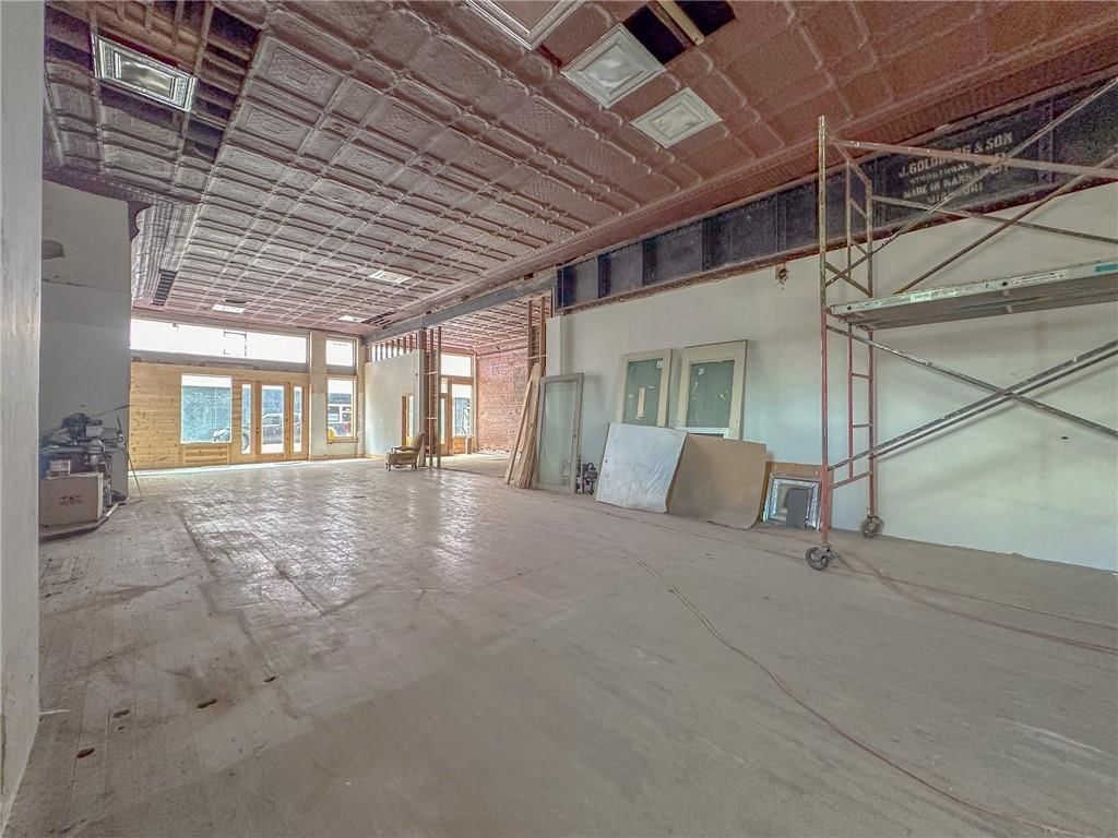 215 South Street — photo 4