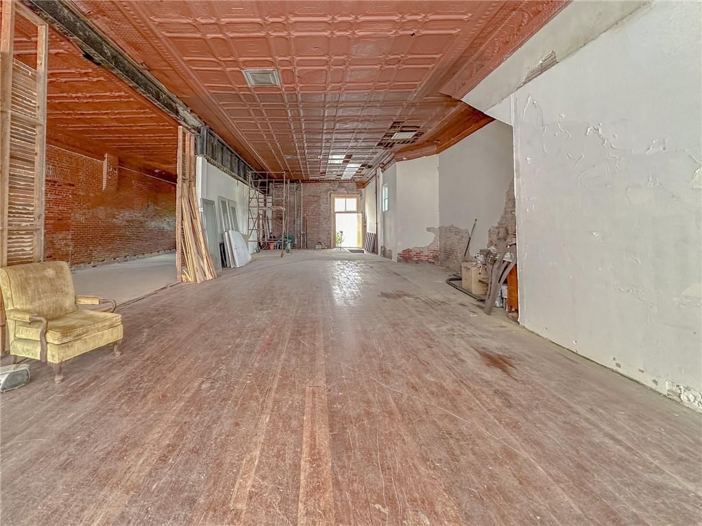 215 South Street — photo 7