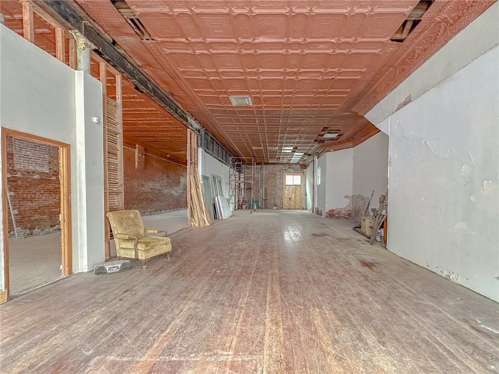 215 South Street — photo 10