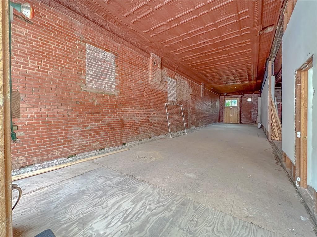 215 South Street — photo 15