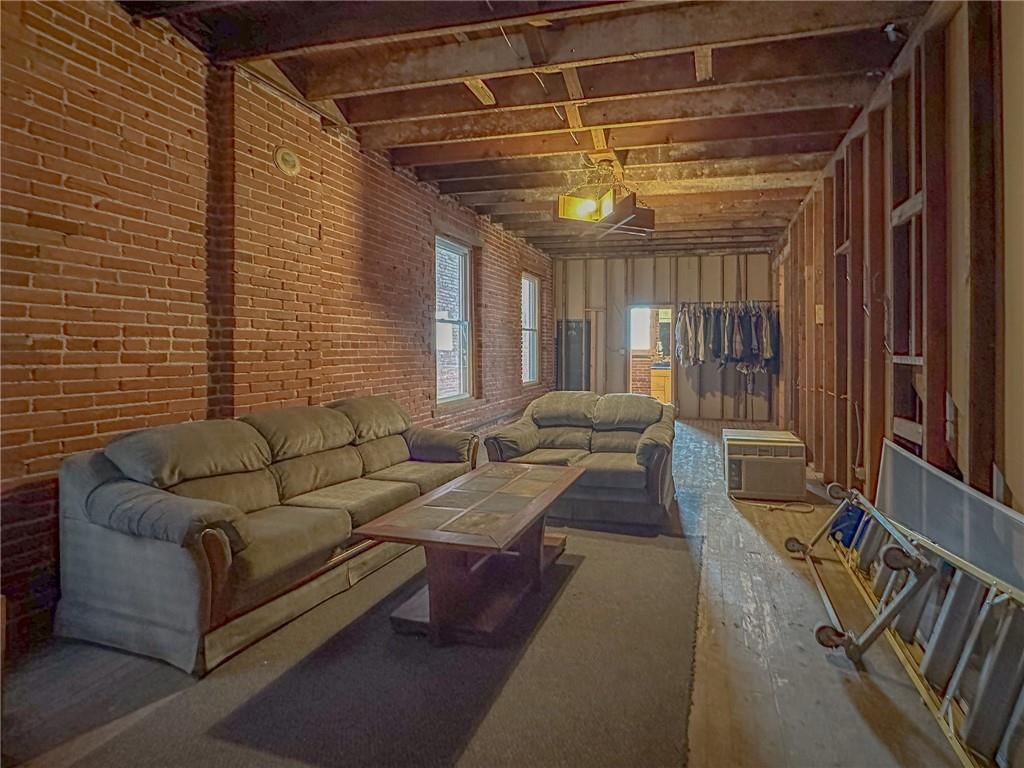215 South Street — photo 20