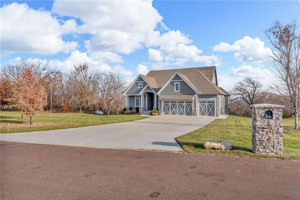 17342 Blue Moon Lane — photo 86